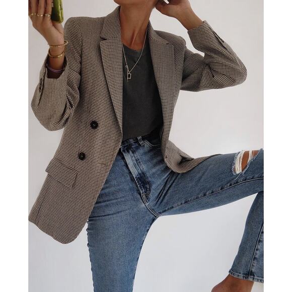 J Brand 1212 Runway High-Rise Slim Jeans in Chadron Destruct, Size 28 - Picture 1 of 4